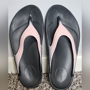 Oofos Oolala Flip Flops